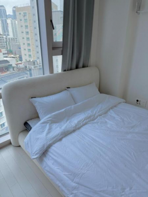 # Special Hotpl Central Location & Gwangalli Beach 3-minute walk & Mountain View